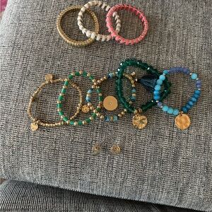 Lilly Pulitzer 2 Sets Stretch Bracrlets & 1 Pair Logo Earrings